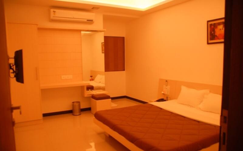 Hotel Sapphire, Mundra 3